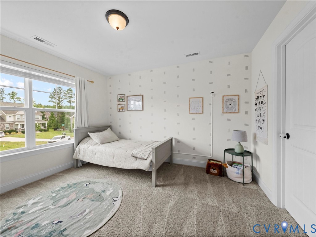 16819 Chalet Ct
