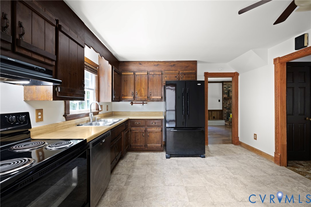 4819 Black Oak Rd