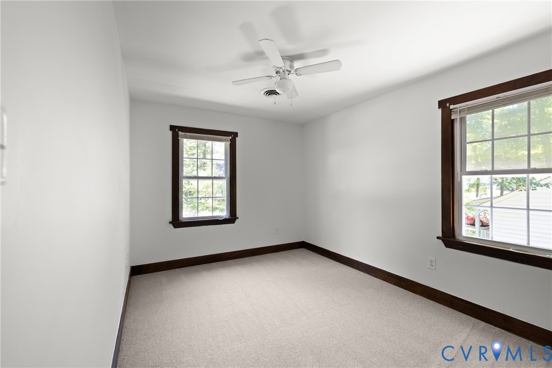 4819 Black Oak Rd