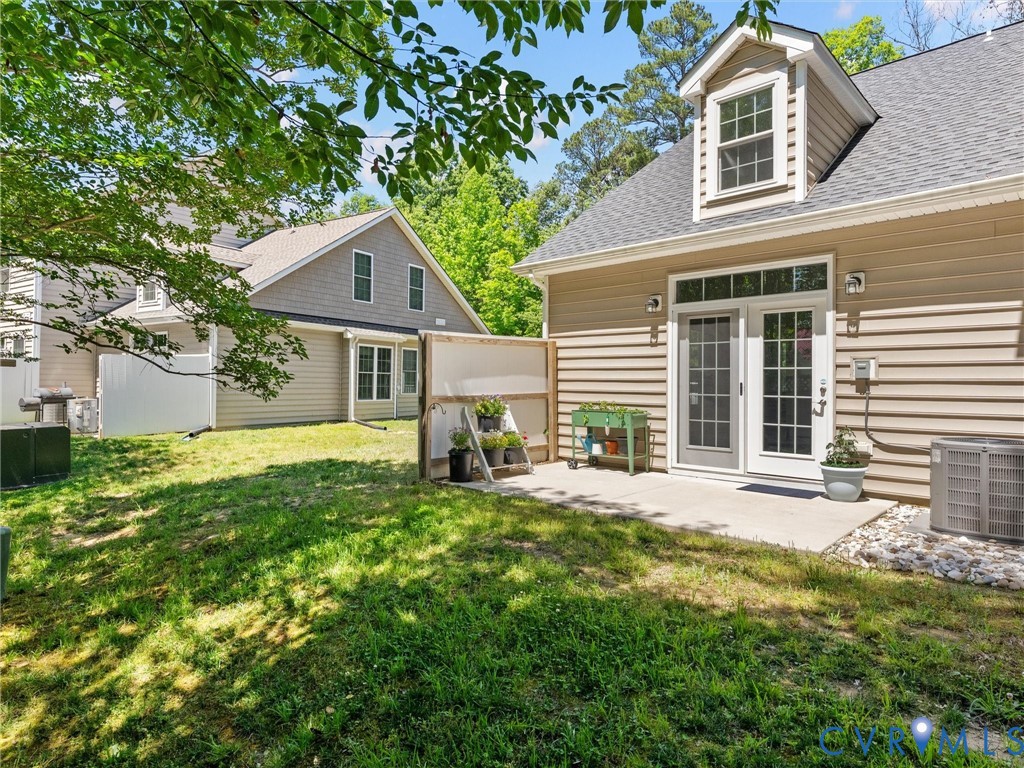 216 Patriots Village Ct