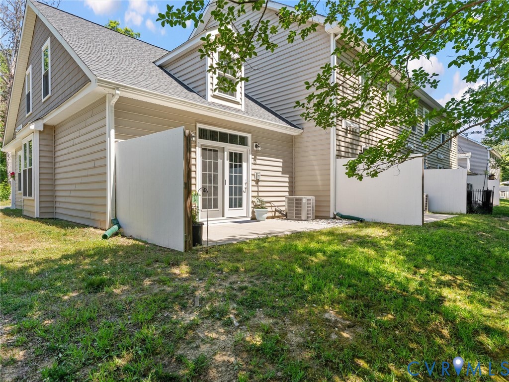 216 Patriots Village Ct