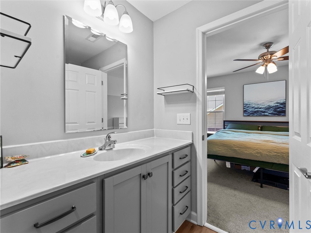 216 Patriots Village Ct