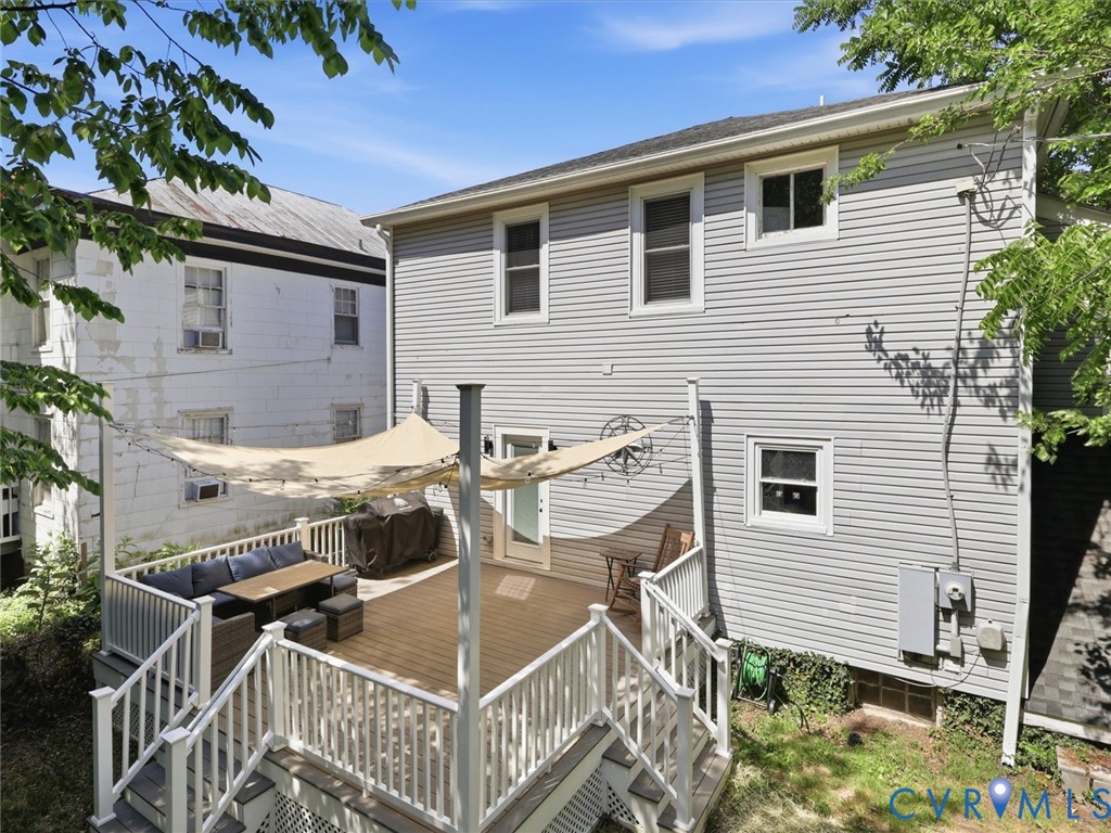 2807 Garland Ave