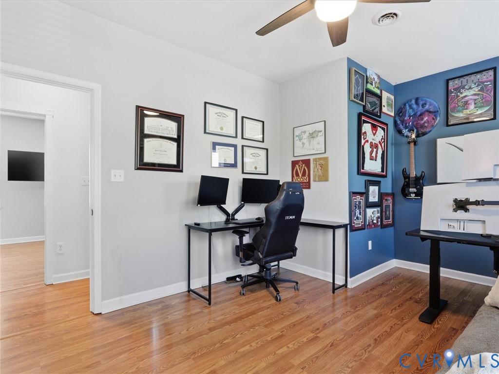 2807 Garland Ave