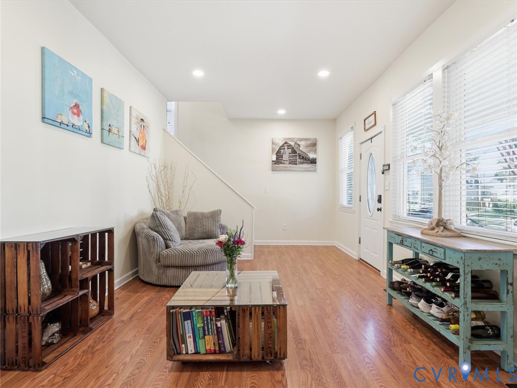 2807 Garland Ave
