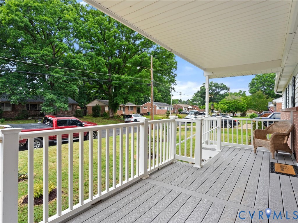 3109 Holly Ave