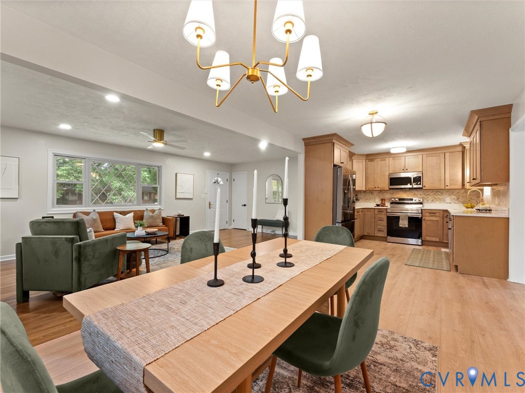 3109 Holly Ave
