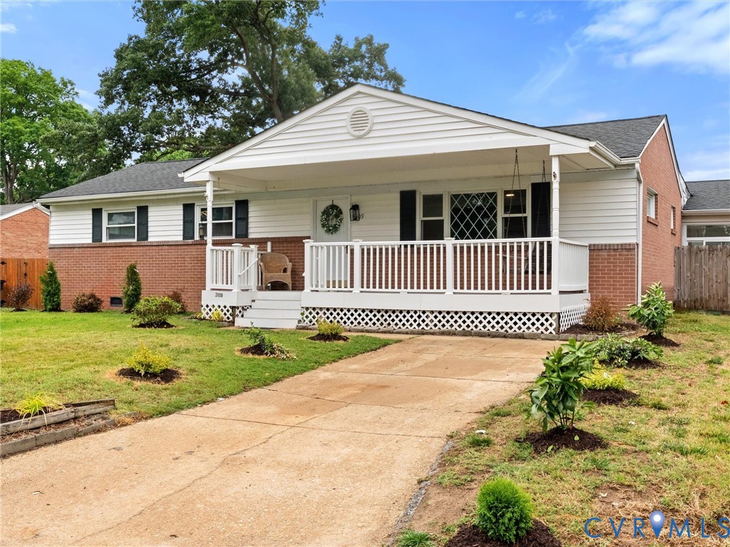 3109 Holly Ave