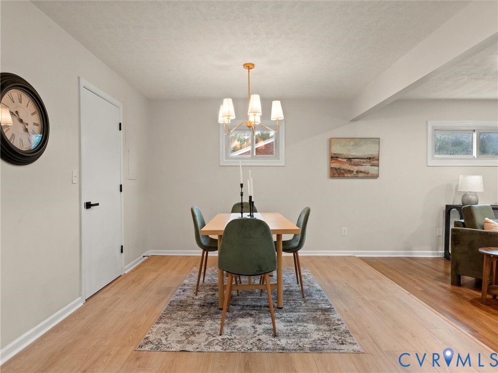 3109 Holly Ave