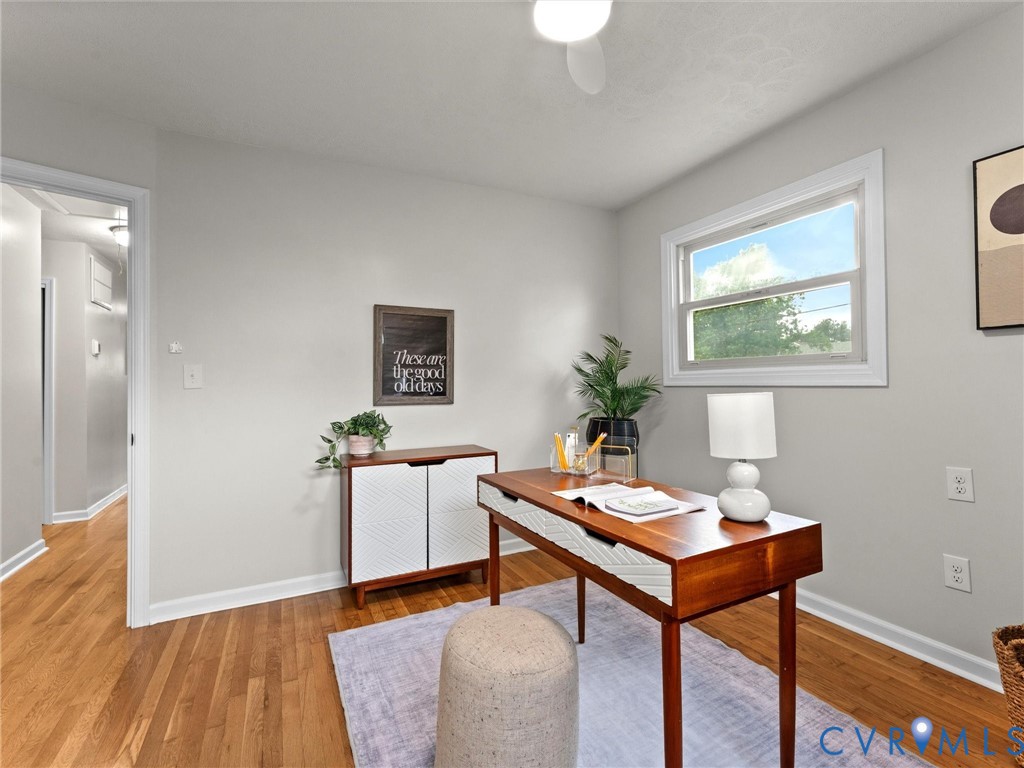3109 Holly Ave