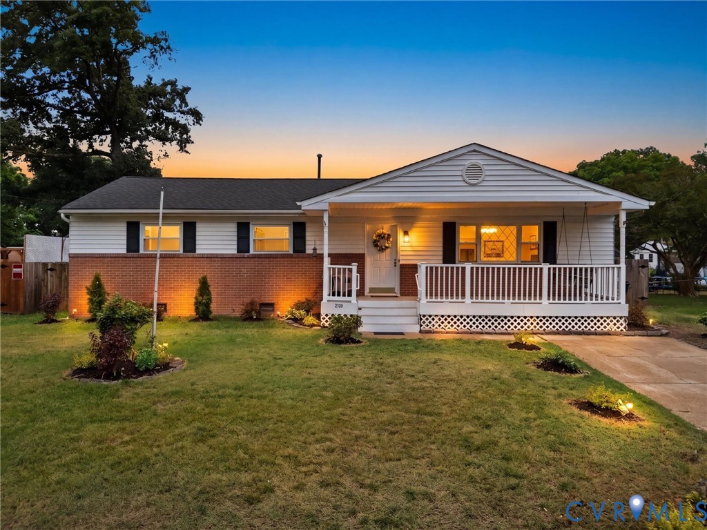 3109 Holly Ave