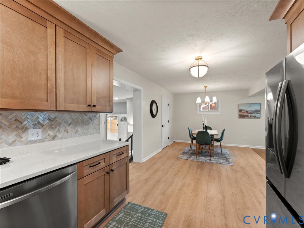 3109 Holly Ave