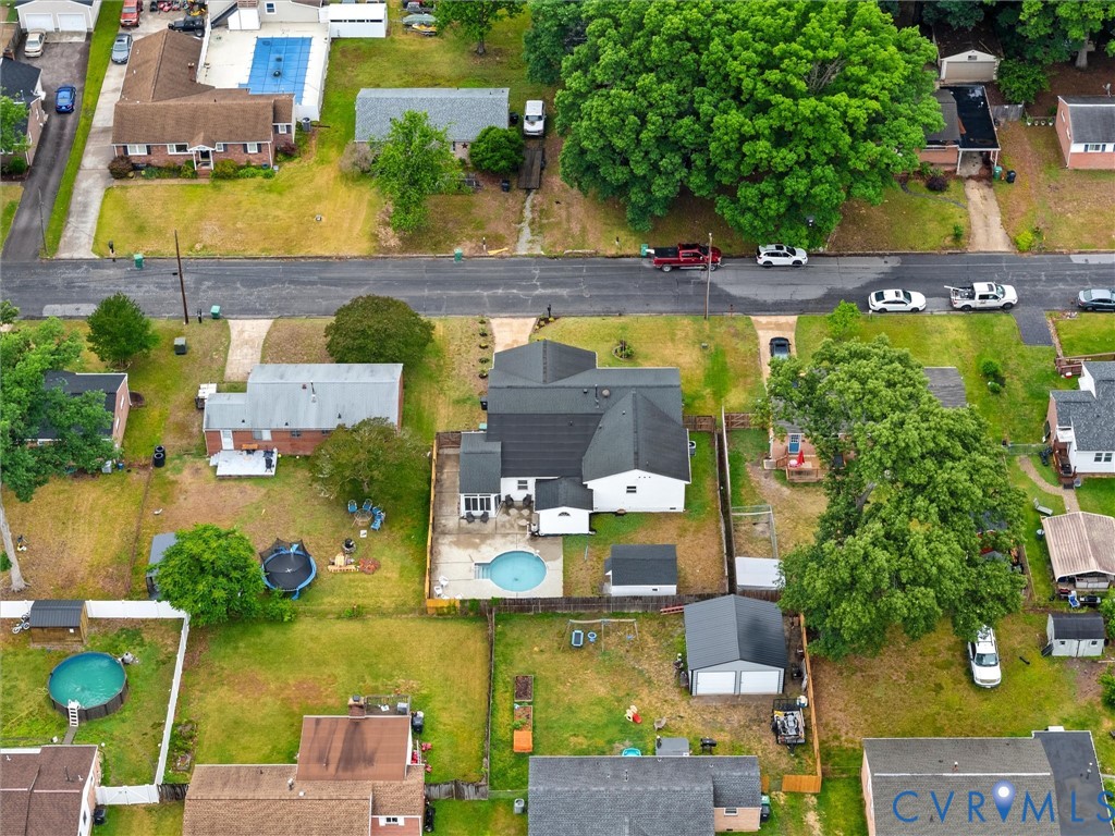 3109 Holly Ave