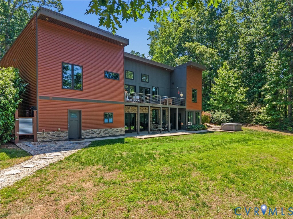 3601 Leonards Ln