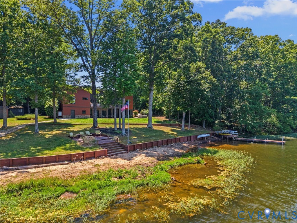 3601 Leonards Ln