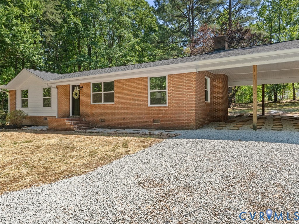 2725 Daphne Ln