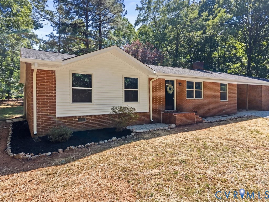 2725 Daphne Ln
