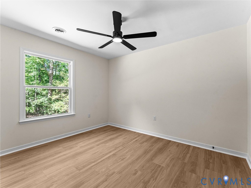 2725 Daphne Ln