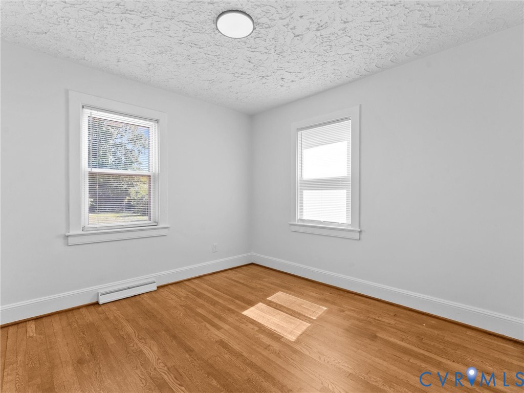 312 Suffolk Ave