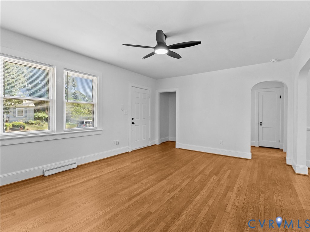 312 Suffolk Ave