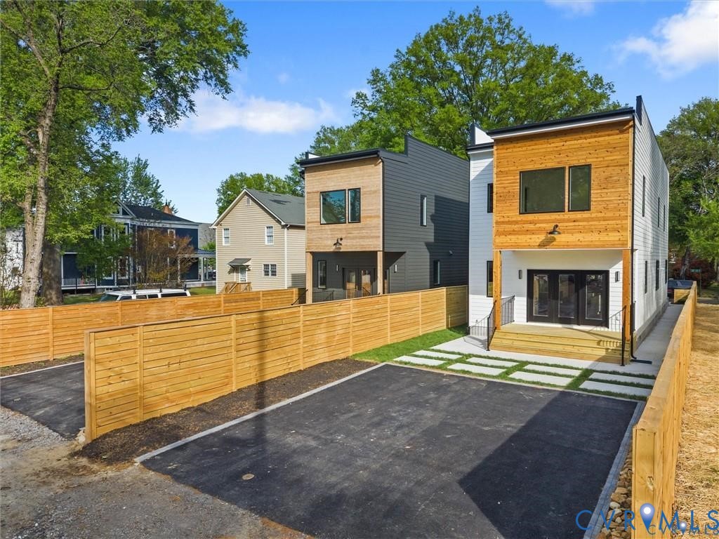 2200 3rd Ave
