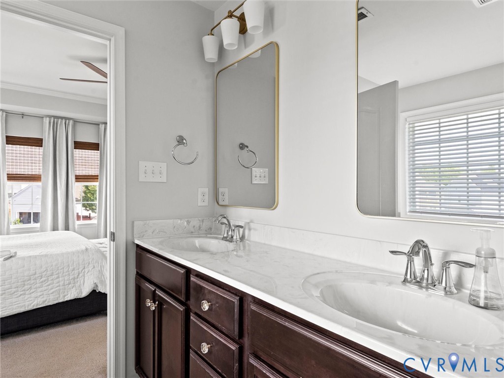 5661 Rohan Pl