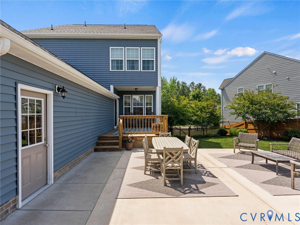 5661 Rohan Pl