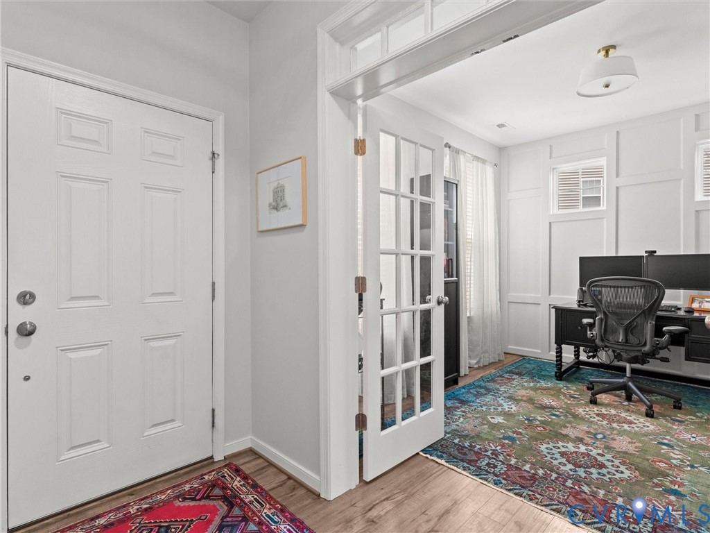 5661 Rohan Pl