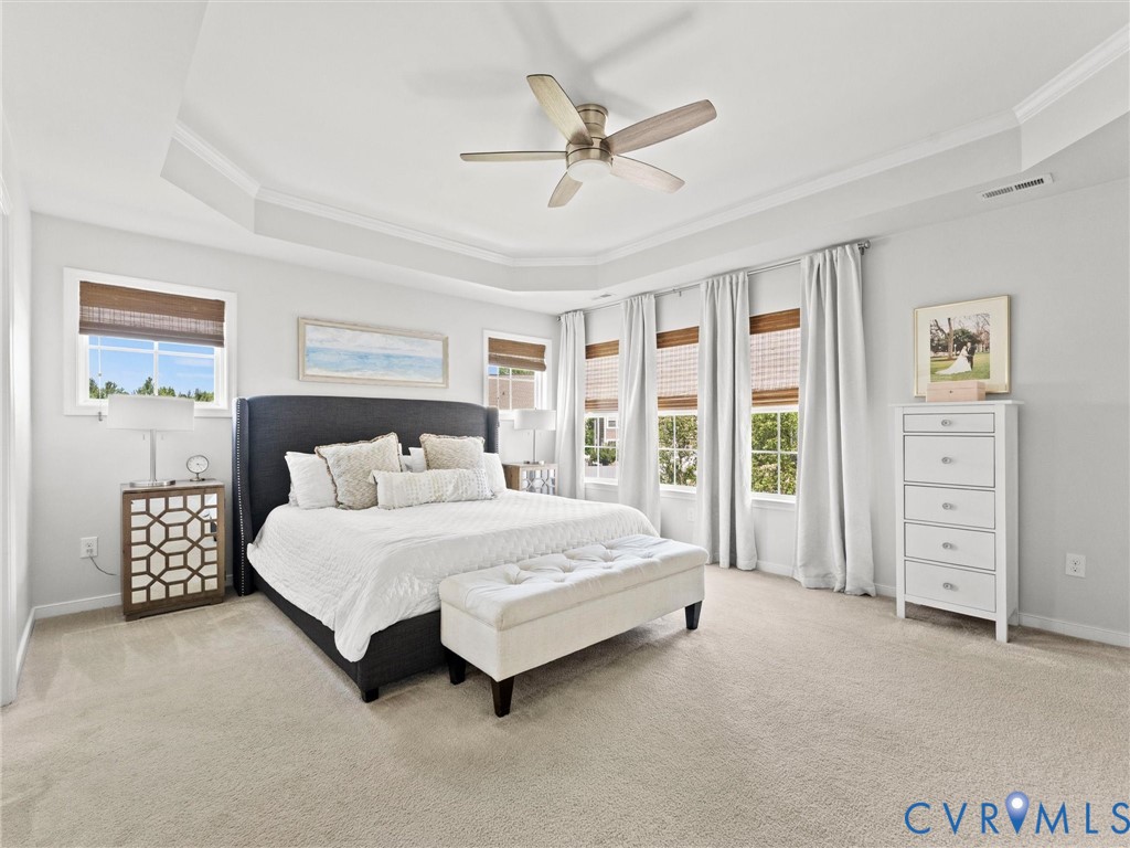 5661 Rohan Pl