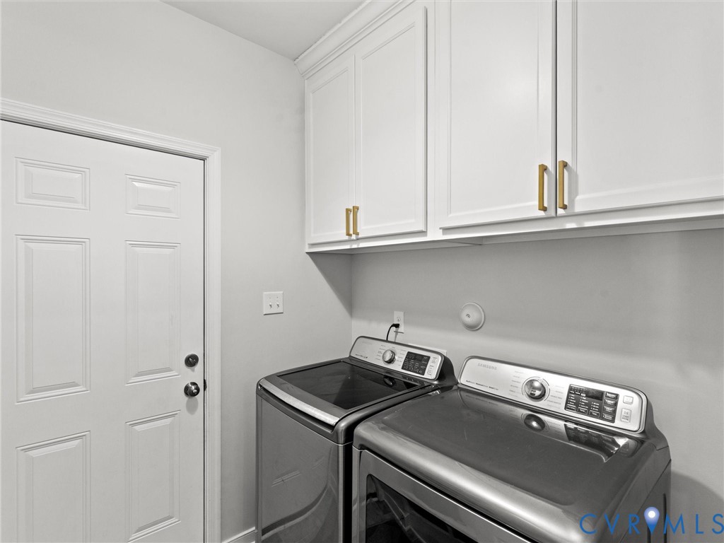 5661 Rohan Pl
