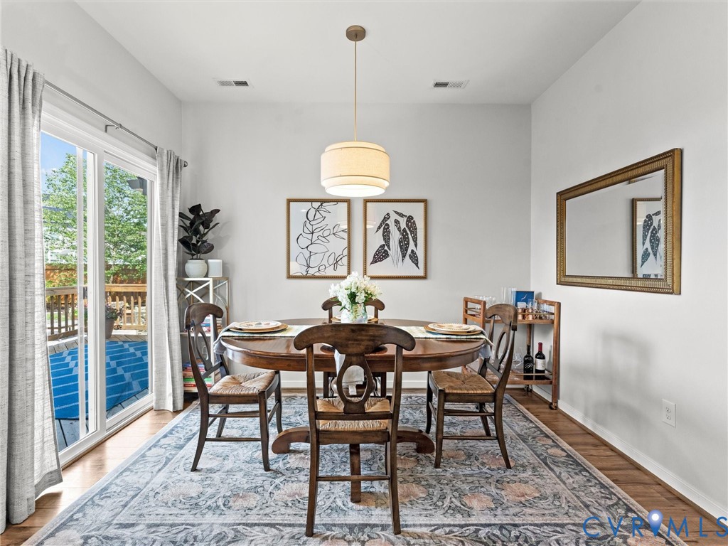 5661 Rohan Pl