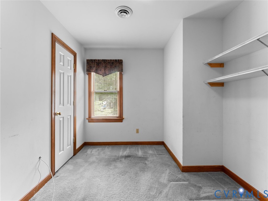 3324 Ludgate Rd