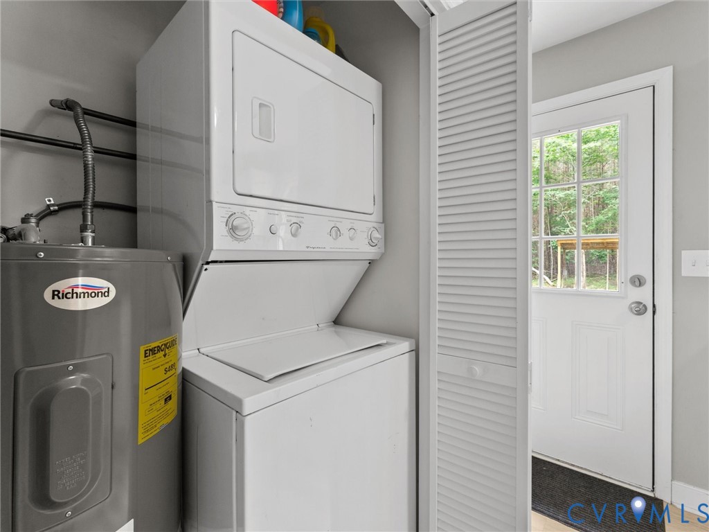 2010 Ridge Rd