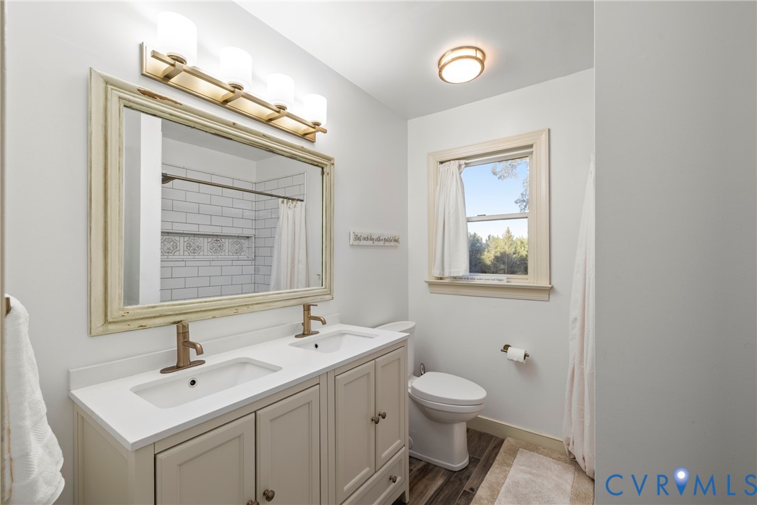 3320 John Tree Hill Rd