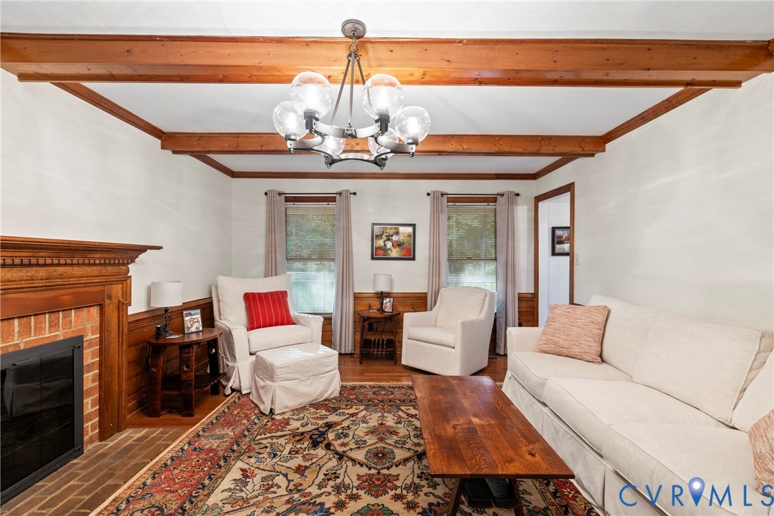 3320 John Tree Hill Rd