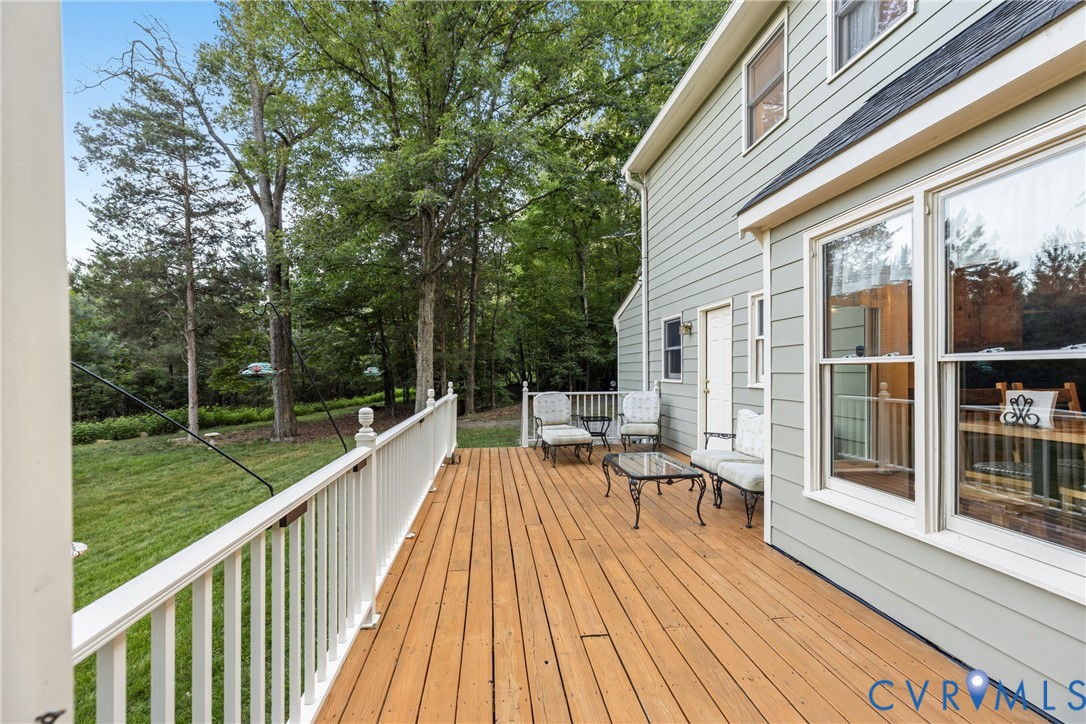 3320 John Tree Hill Rd