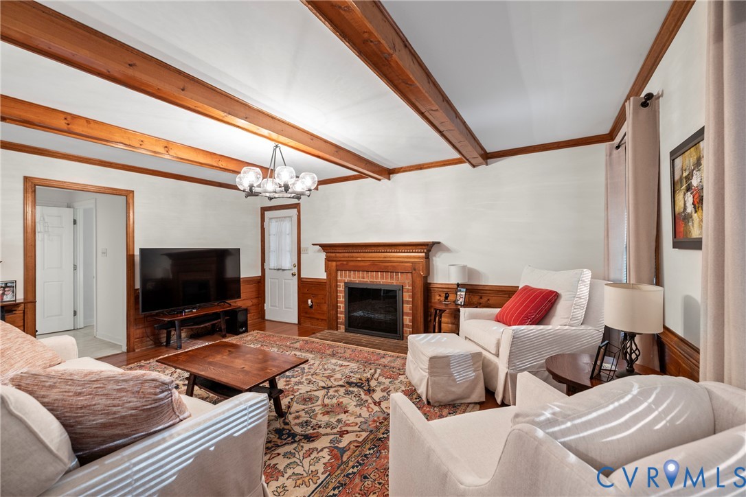 3320 John Tree Hill Rd