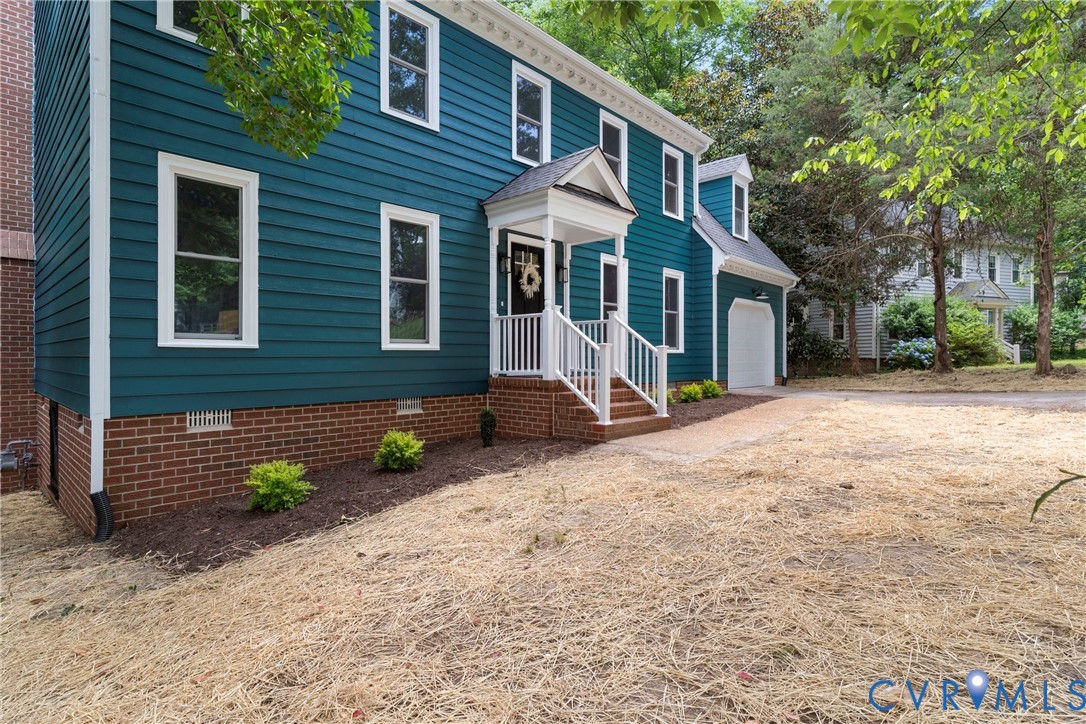 1413 Walton Bluff Ter