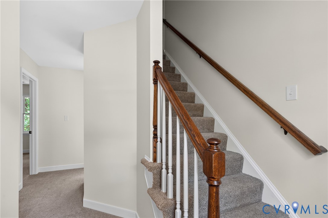 1413 Walton Bluff Ter