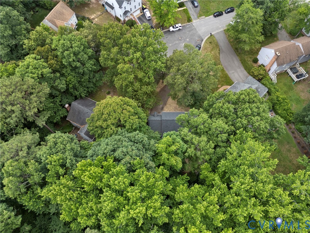 1413 Walton Bluff Ter