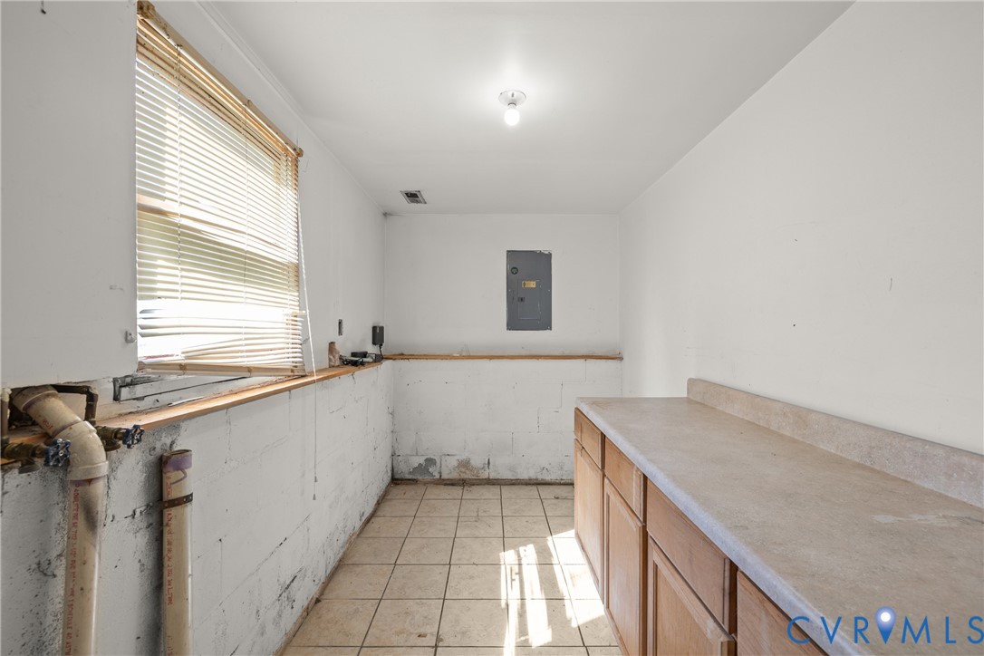 9239 Tweed Pl