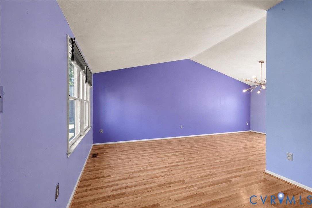 9239 Tweed Pl