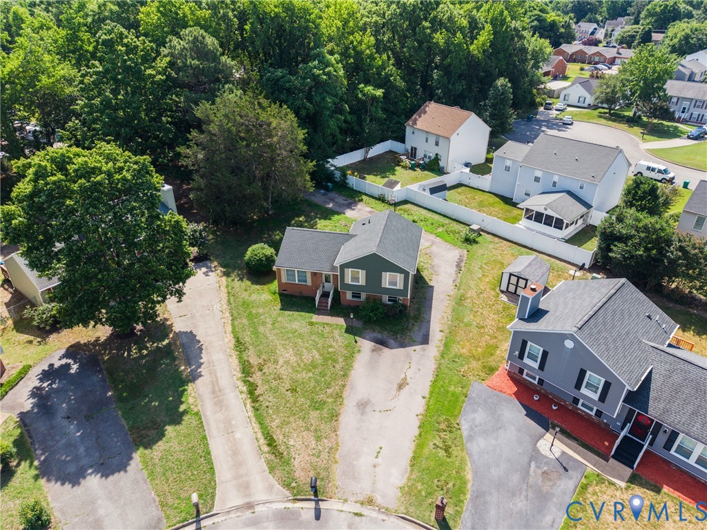 9239 Tweed Pl