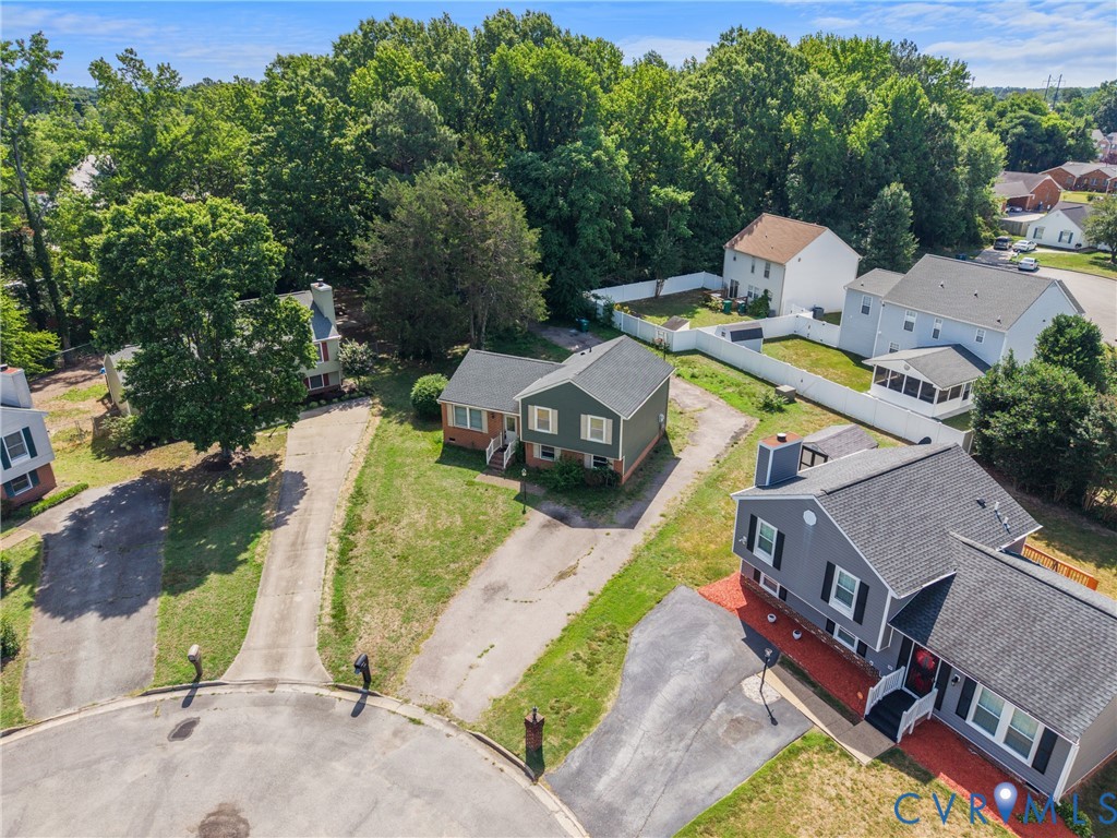 9239 Tweed Pl