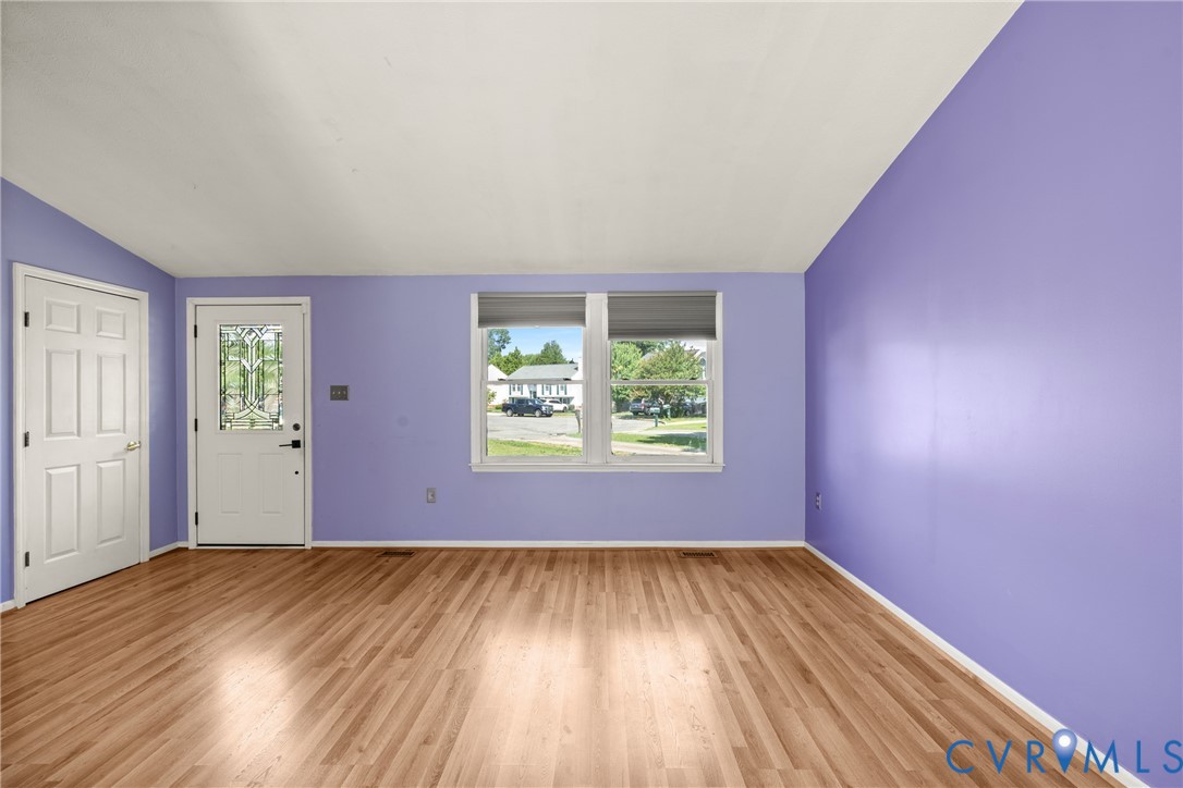 9239 Tweed Pl