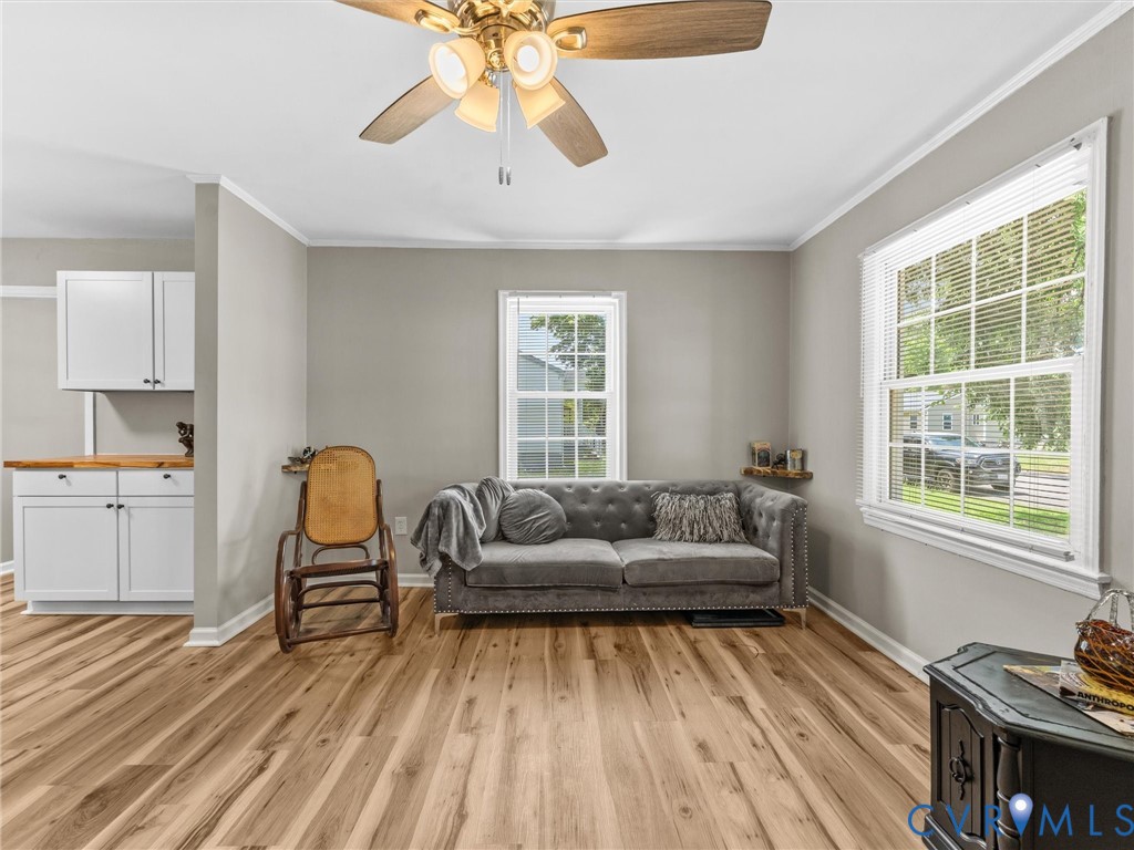 206 Gravatt Ave