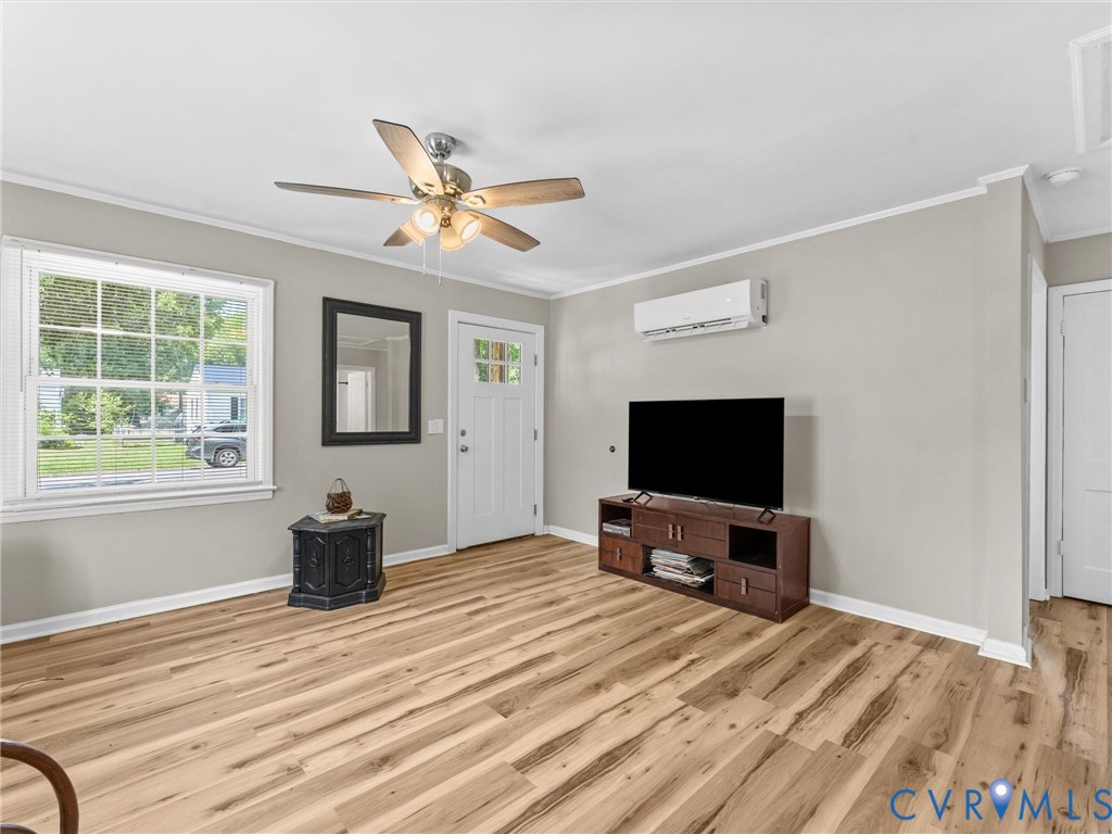 206 Gravatt Ave