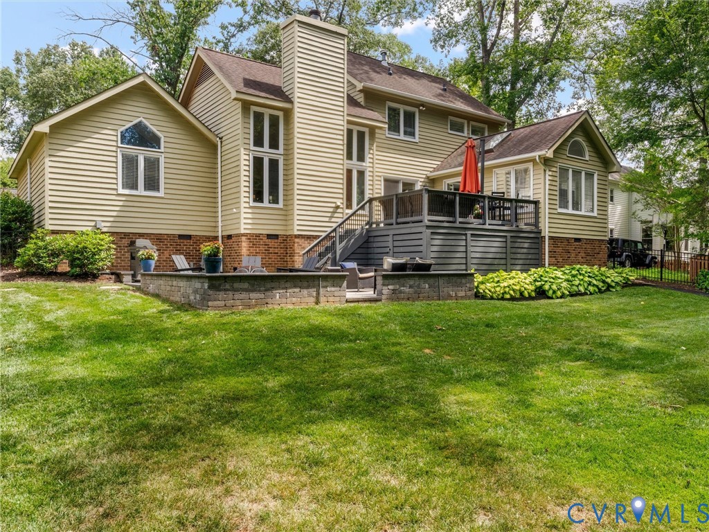 6310 Walnut Bend Ter