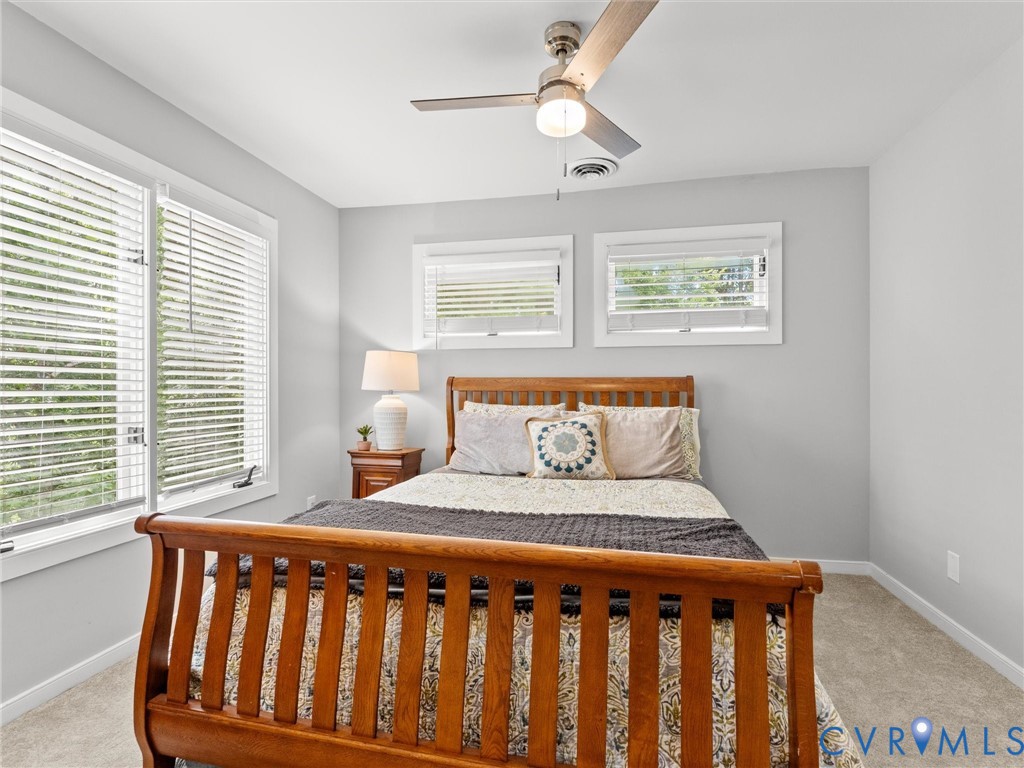 6310 Walnut Bend Ter