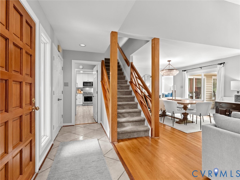 6310 Walnut Bend Ter